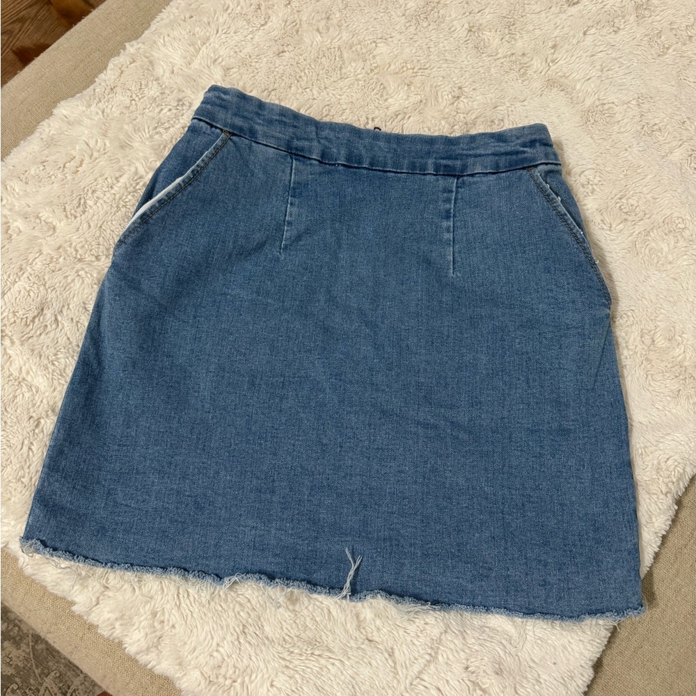 denim skirt